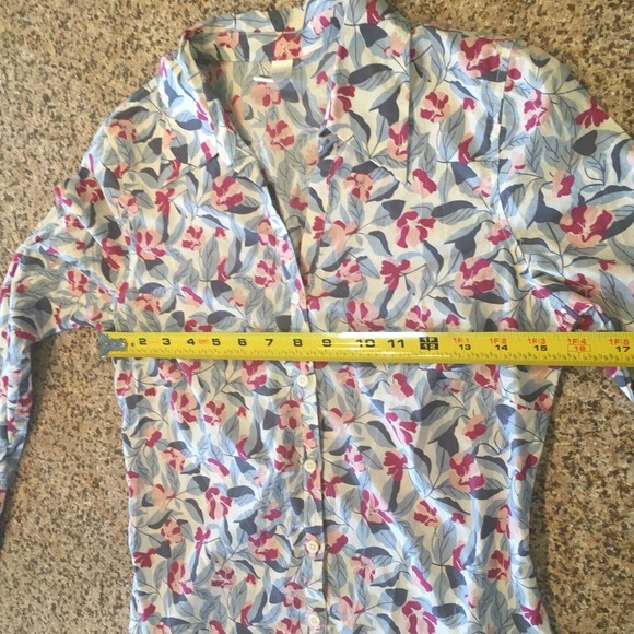 Old Navy X-Small Button Up Blouse Blue White Pink Floral Long Sleeve Career Top - Picture 7 of 12